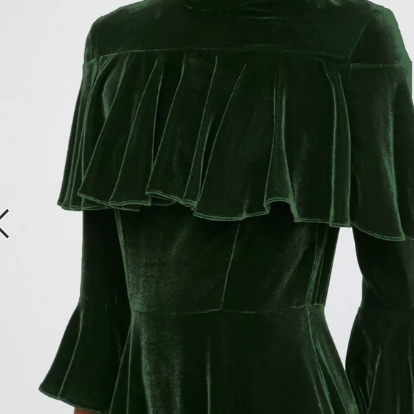 ASOS Trumpet Sleeve Velvet Midi Dress Green - Picture 3 of 10